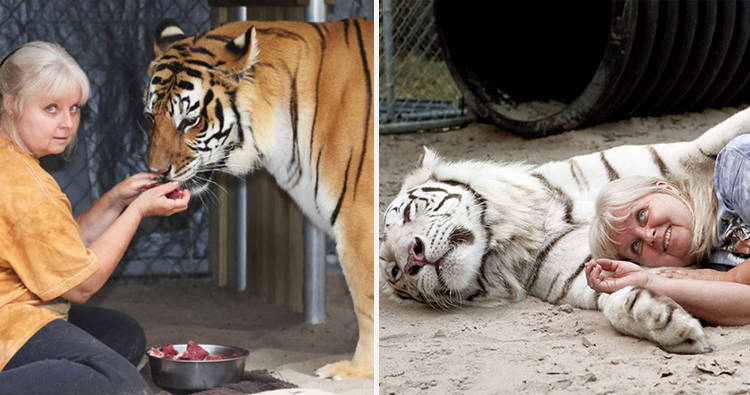 mujer que vive con tigres